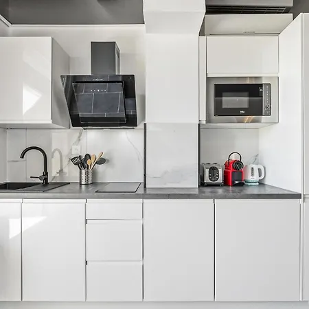 Naturiste Design 아파트 *