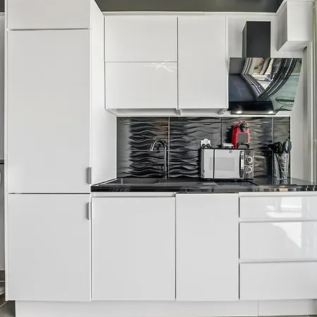 Naturiste Design אגדה