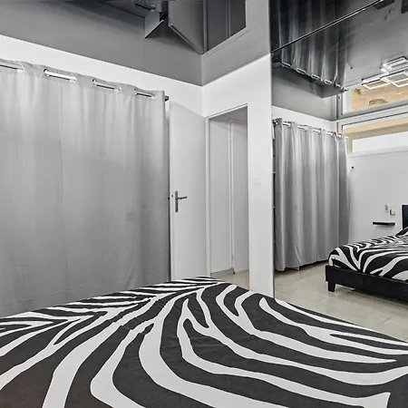 Naturiste Design * אגדה