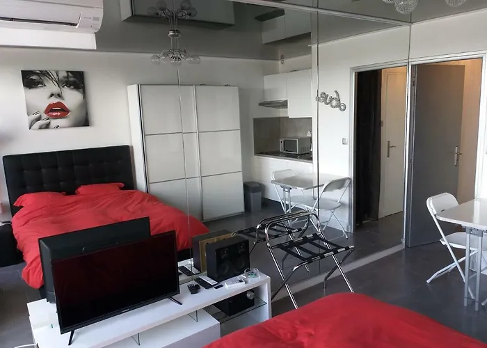 Naturiste Design אגדה